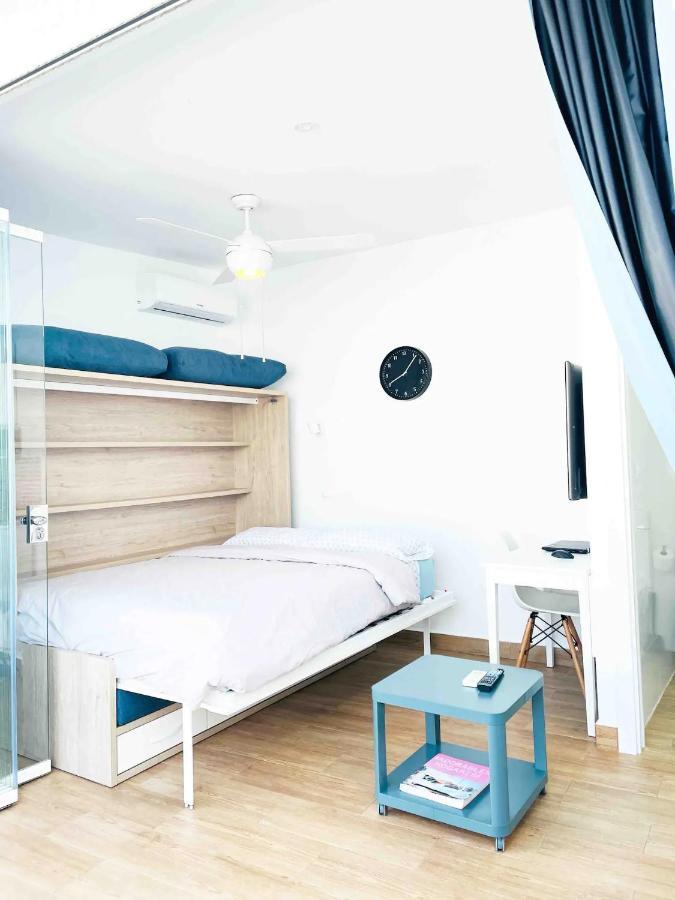 Apartamento Con Terraza Privada Junto Al Mar